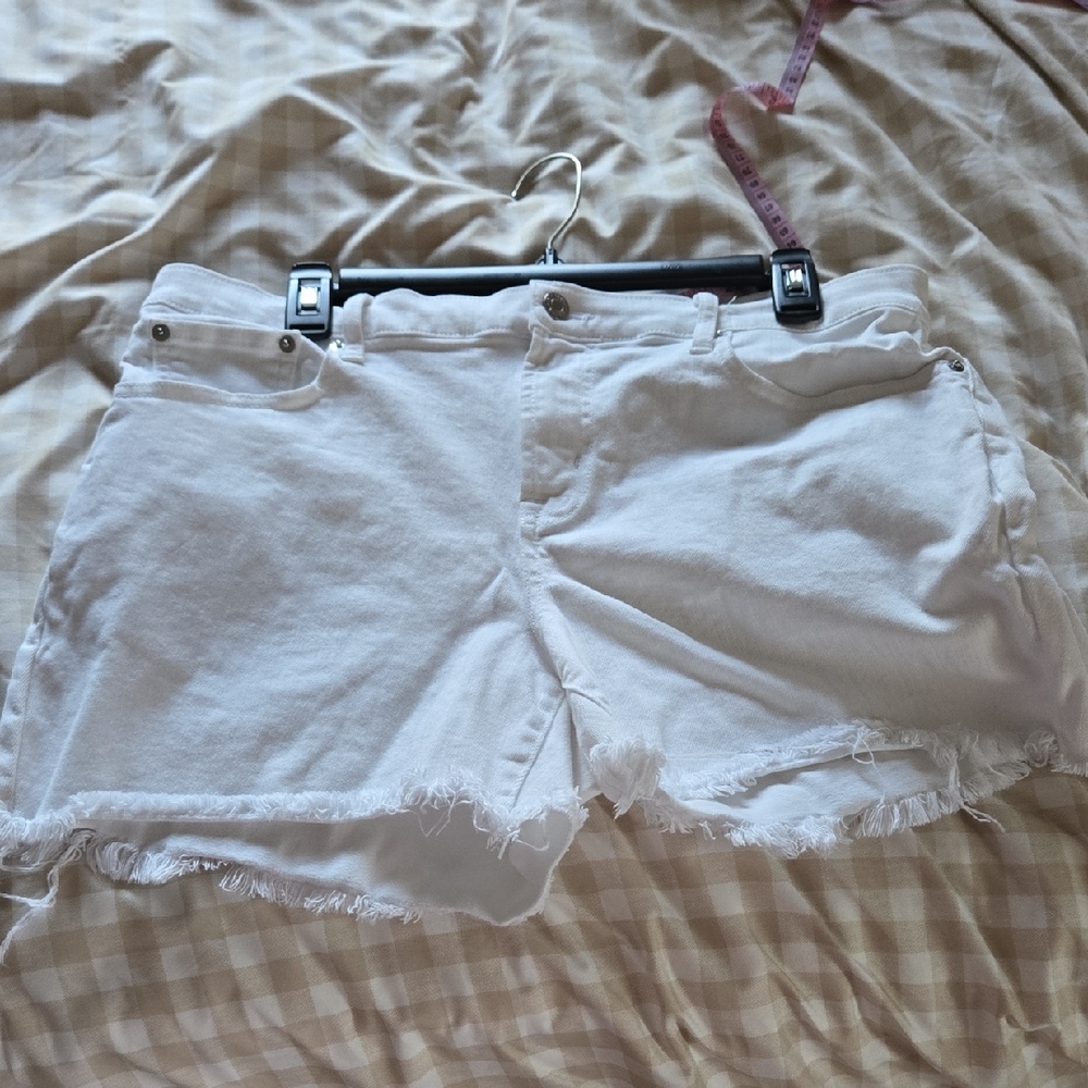 GAP Raw Hem Denim  Shorts-32 White